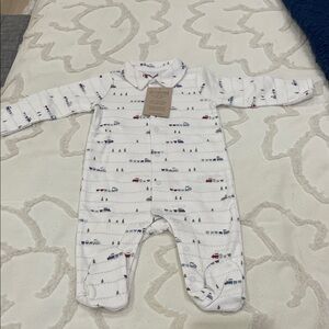 Charming White Patterned Kids Footie